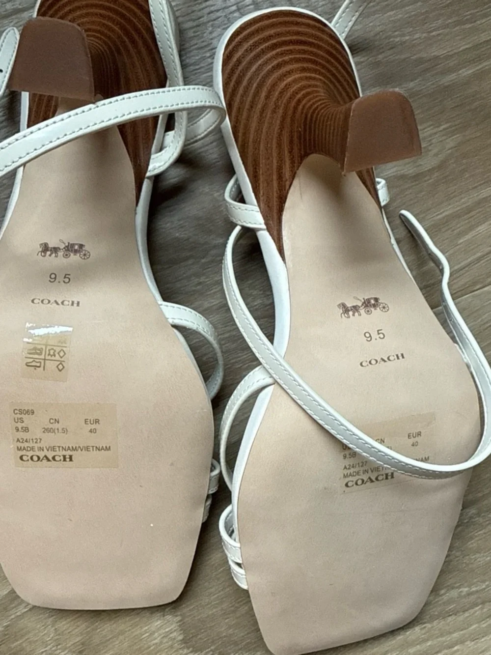Coach Kelsey Leather White Heel Sandals